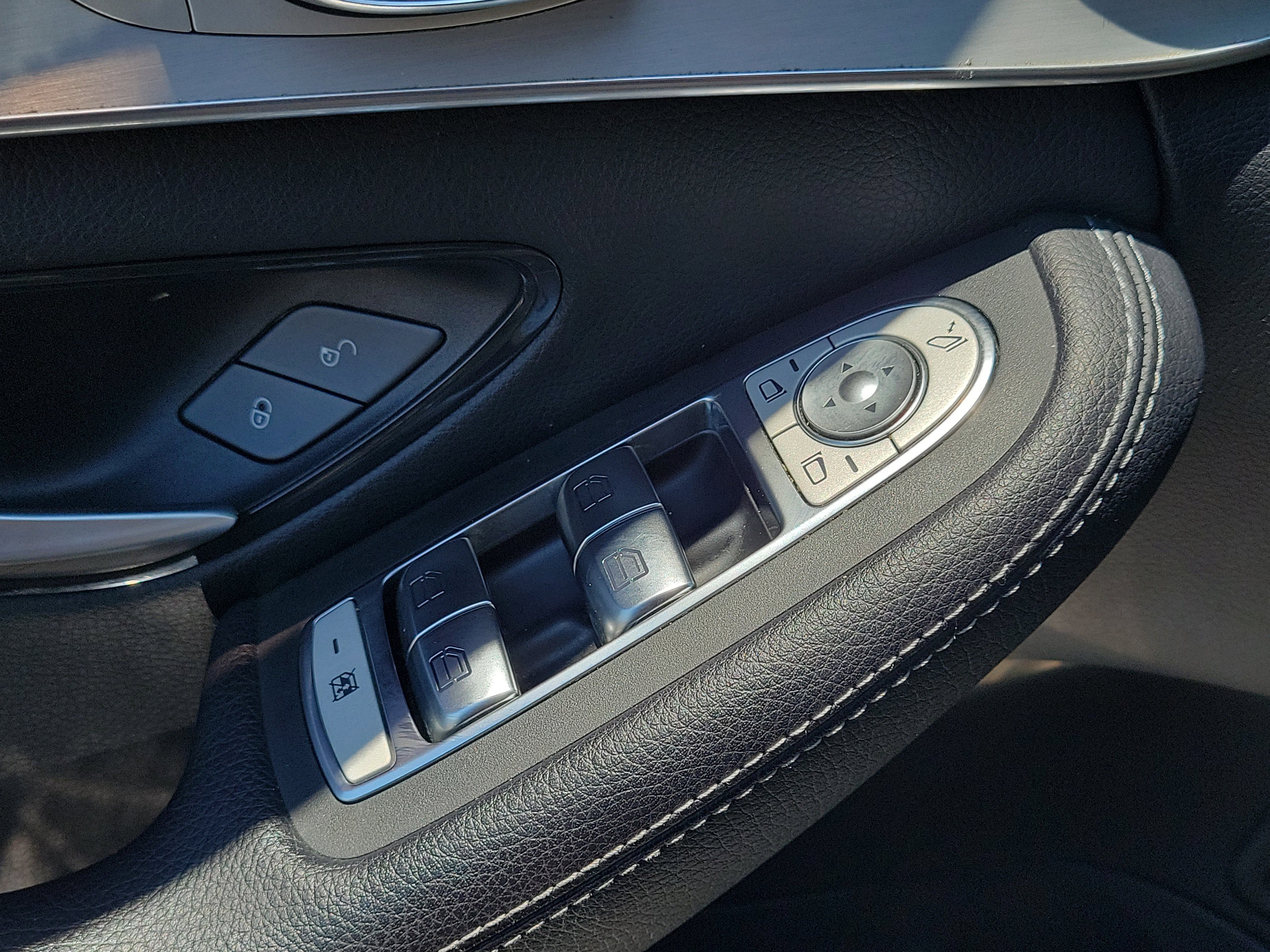 Used 2021 -Select- Mercedes-Benz C 300 image 28