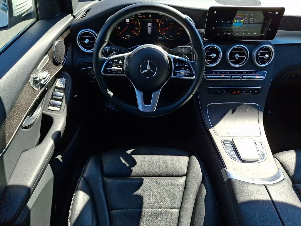 Certified Used 2022 White Mercedes-Benz GLC 300 image 11