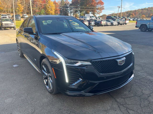 Used 2025 Black Cadillac V-Series image 2