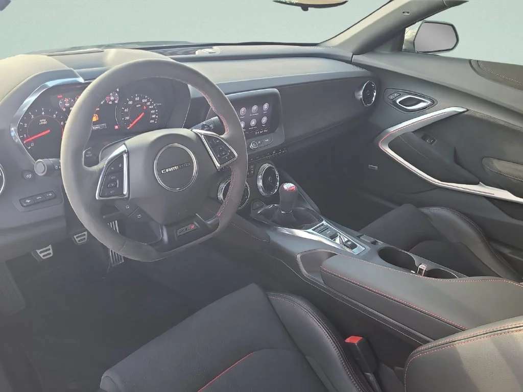 Used 2023 SHARKSKIN METALLIC Chevrolet ZL1 image 11