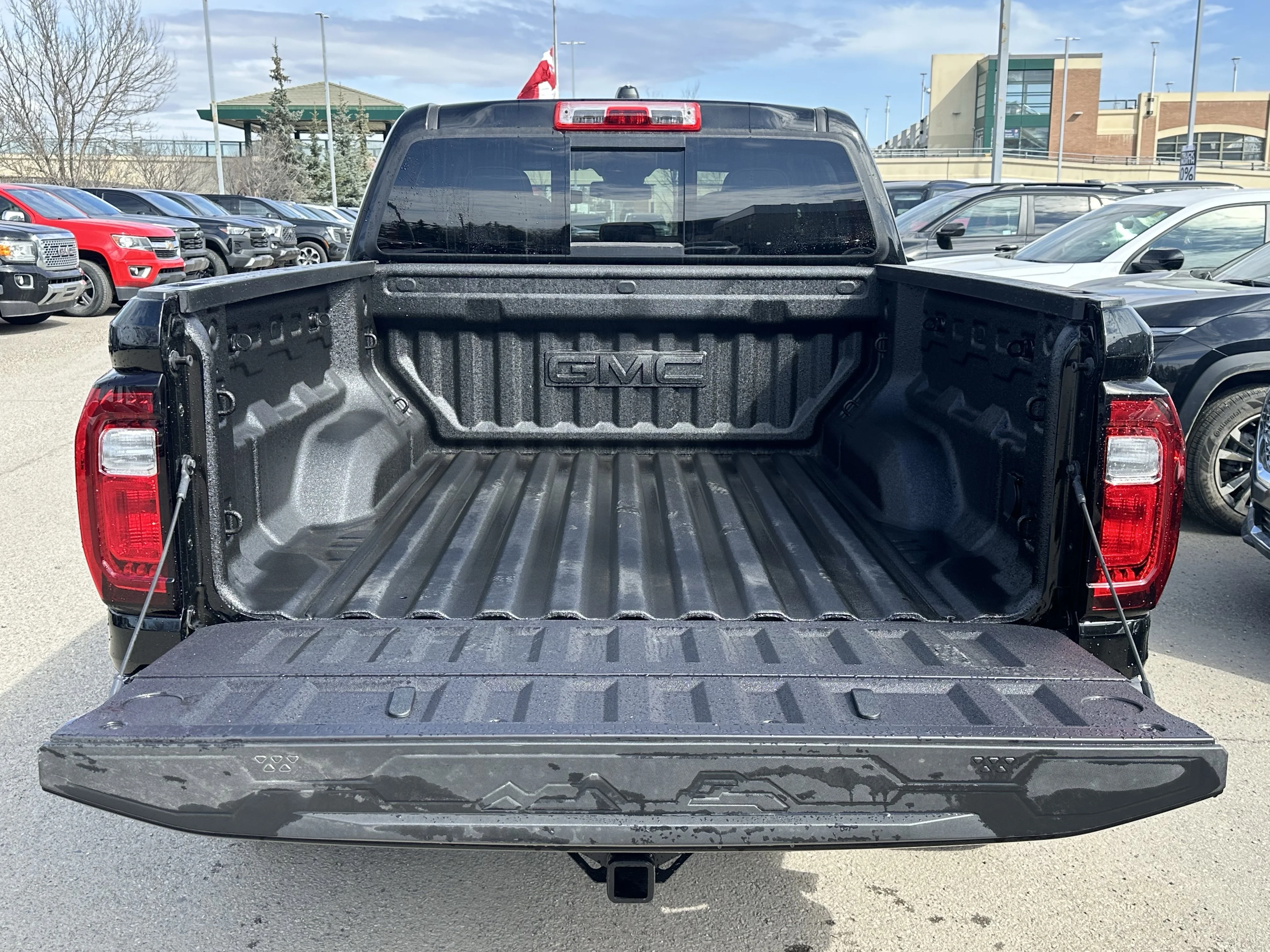 New 2026 Onyx Black GMC AT4 image 8
