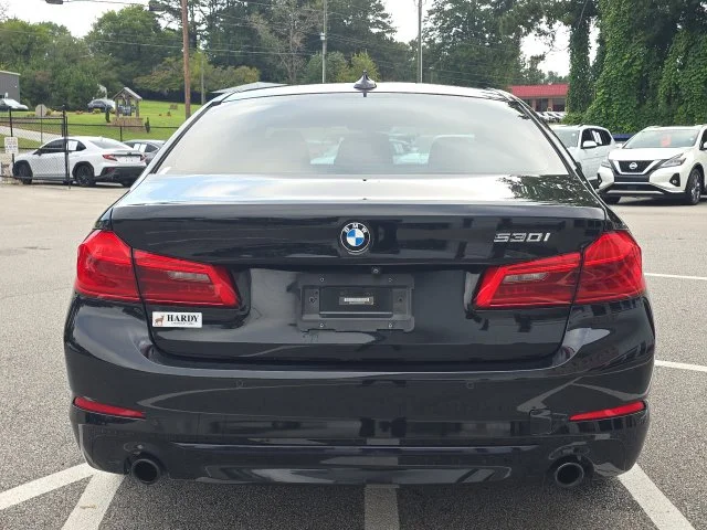 Used 2019 Black BMW 530i image 4