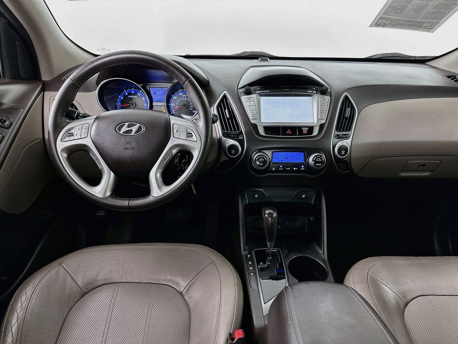 Used 2010 Ash Black Hyundai Limited image 24