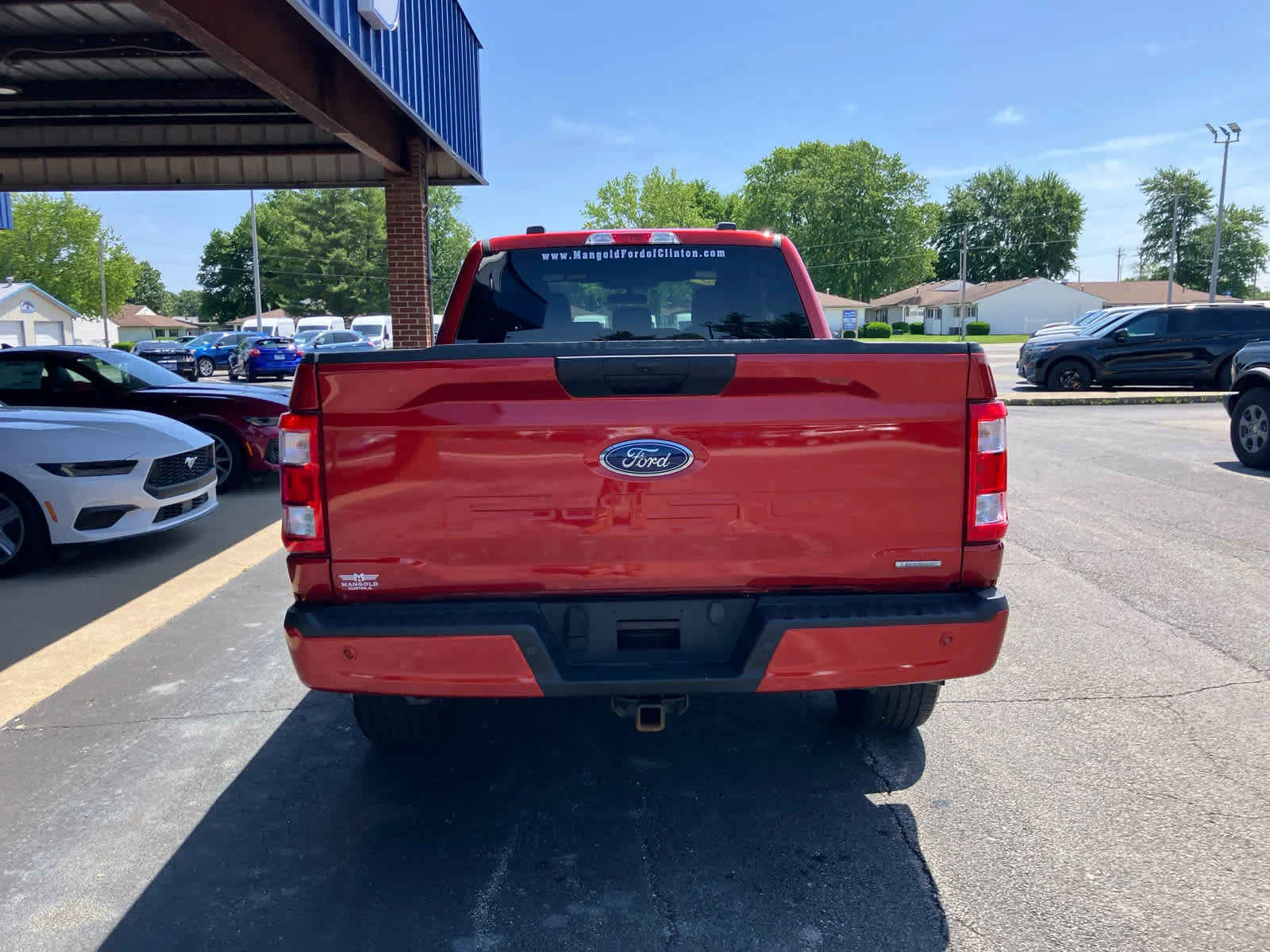Used 2023 Hot Pepper Red Metallic Tinted Clearcoat Ford XL image 24