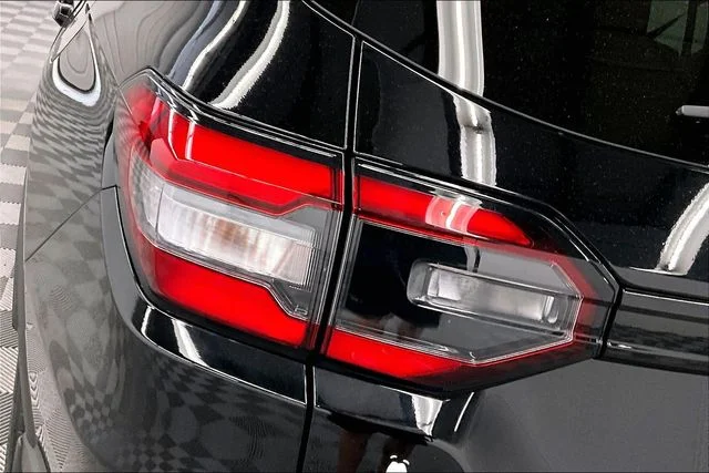 Used 2025 Crystal Black Pearl Honda Touring image 36