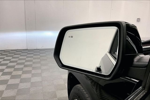 2023 GMC Acadia SLT - Photo 33