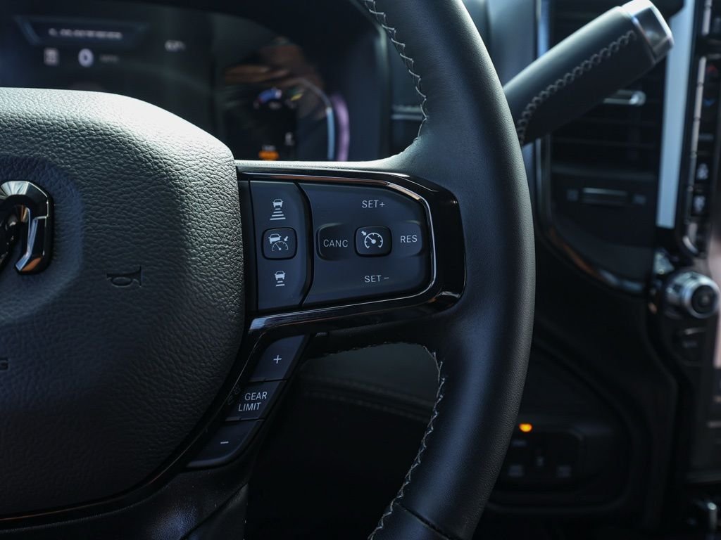 New 2026 Bright White Clear-Coat Exterior Paint RAM Limited image 25