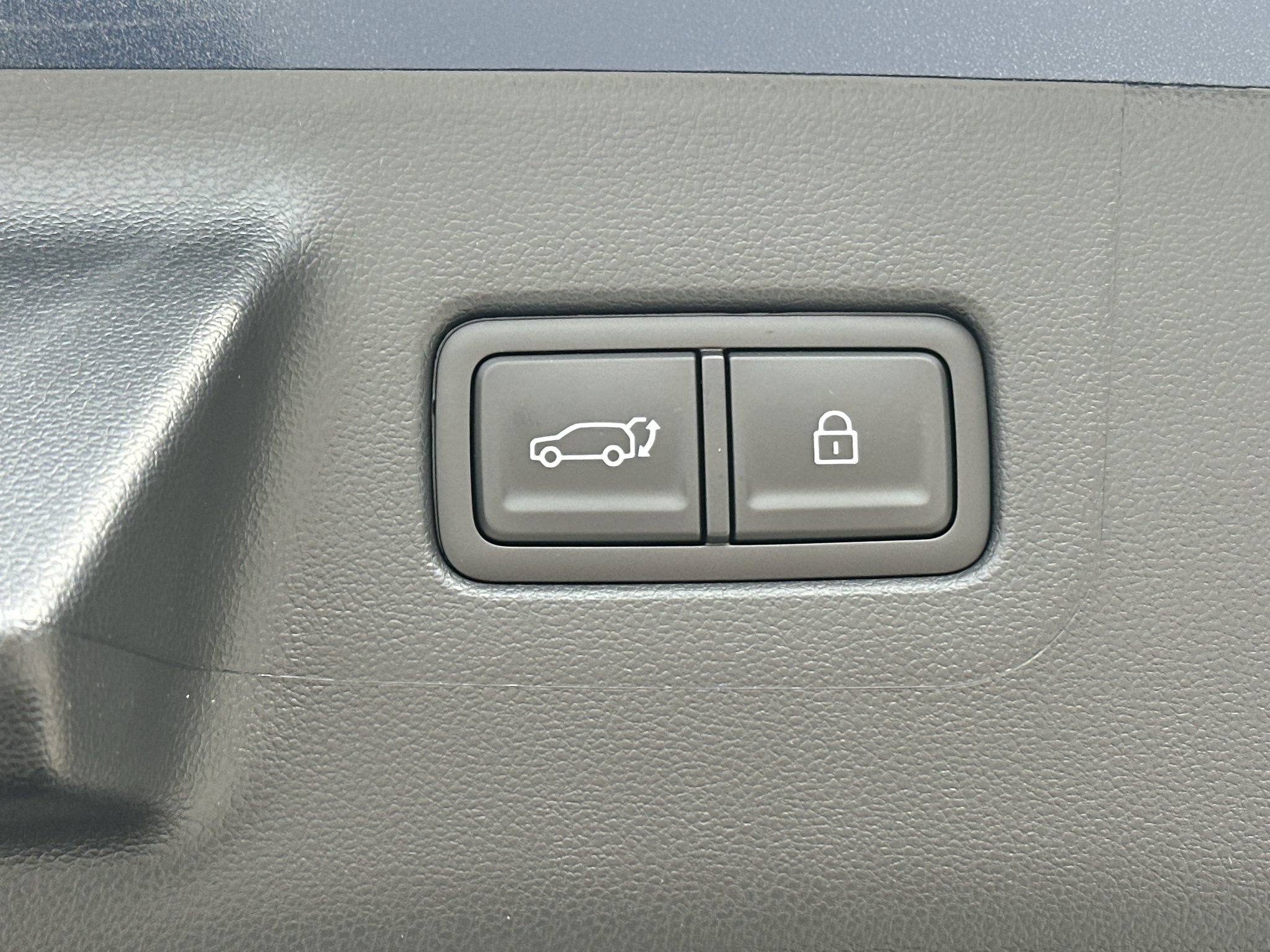 New 2027 Atlantis Blue Hyundai SEL image 37