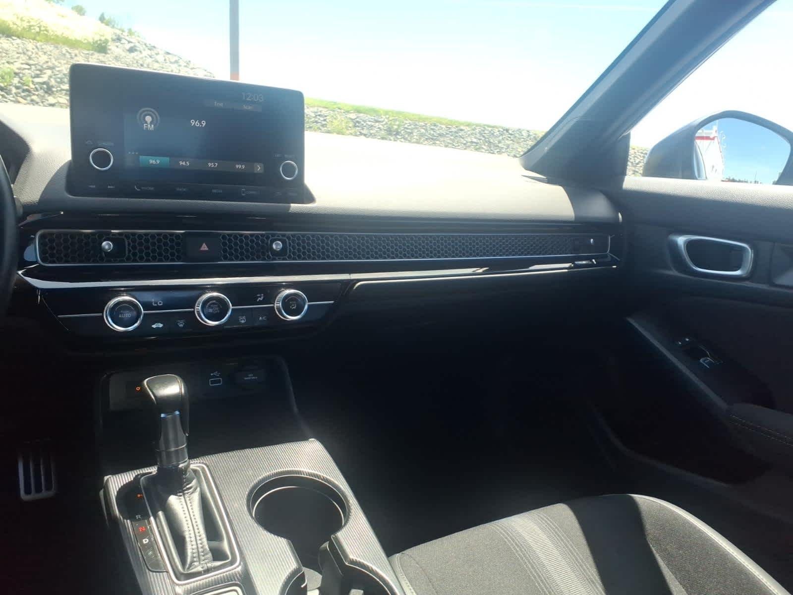 2024 Honda Civic Sport - Photo 14