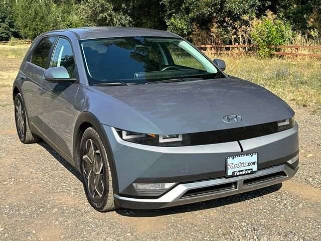 Certified 2024 Hyundai IONIQ 5 SE with VIN KM8KM4DE1RU289742 for sale in Gladstone, OR