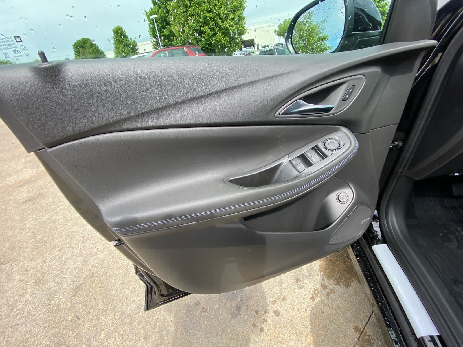 2026 Buick Encore GX Sport Touring - Photo 6