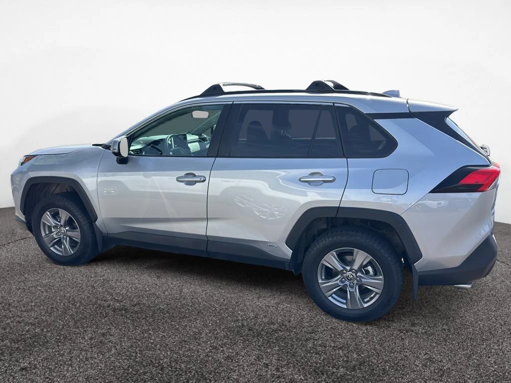 2024 Toyota RAV4 Hybrid XLE AWD's photo