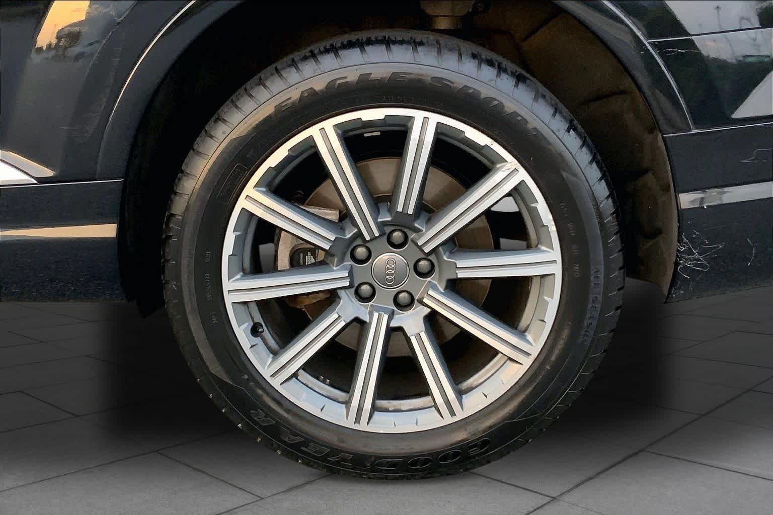 Used 2018 Orca Black Metallic Audi Prestige image 11