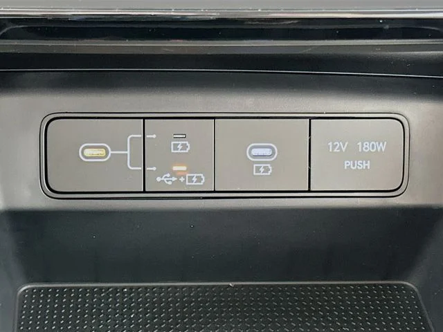 New 2026 Hyundai TUCSON SEL