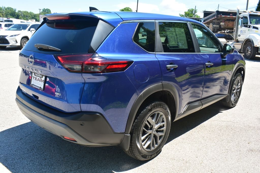 Used 2023 Blue Nissan S image 5