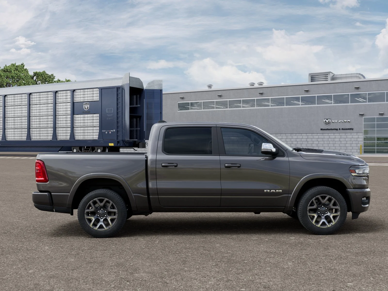 New 2026 Granite Crystal Metallic Clear-Coat Exterior Paint RAM Laramie image 47