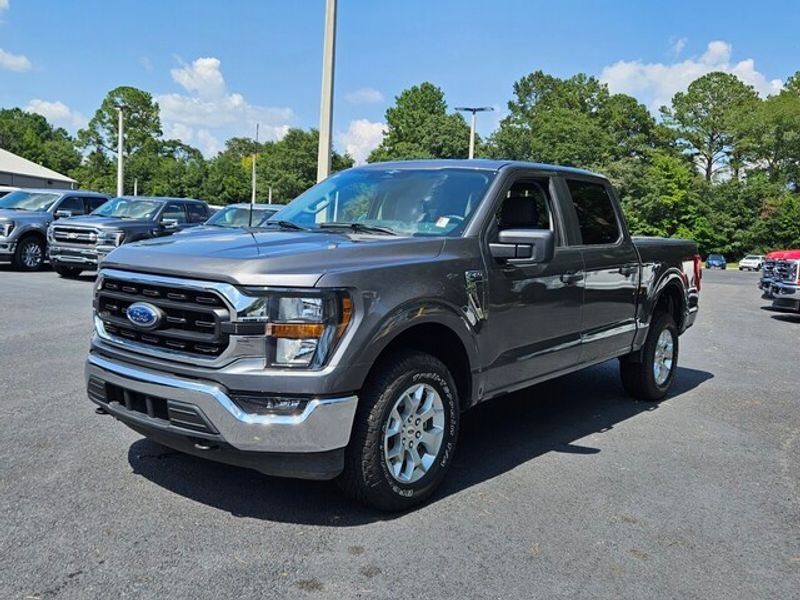 Used 2023 Carbonized Gray Metallic Ford XLT image 3