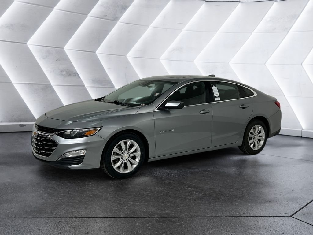 Used 2023 Gray Chevrolet LT image 3