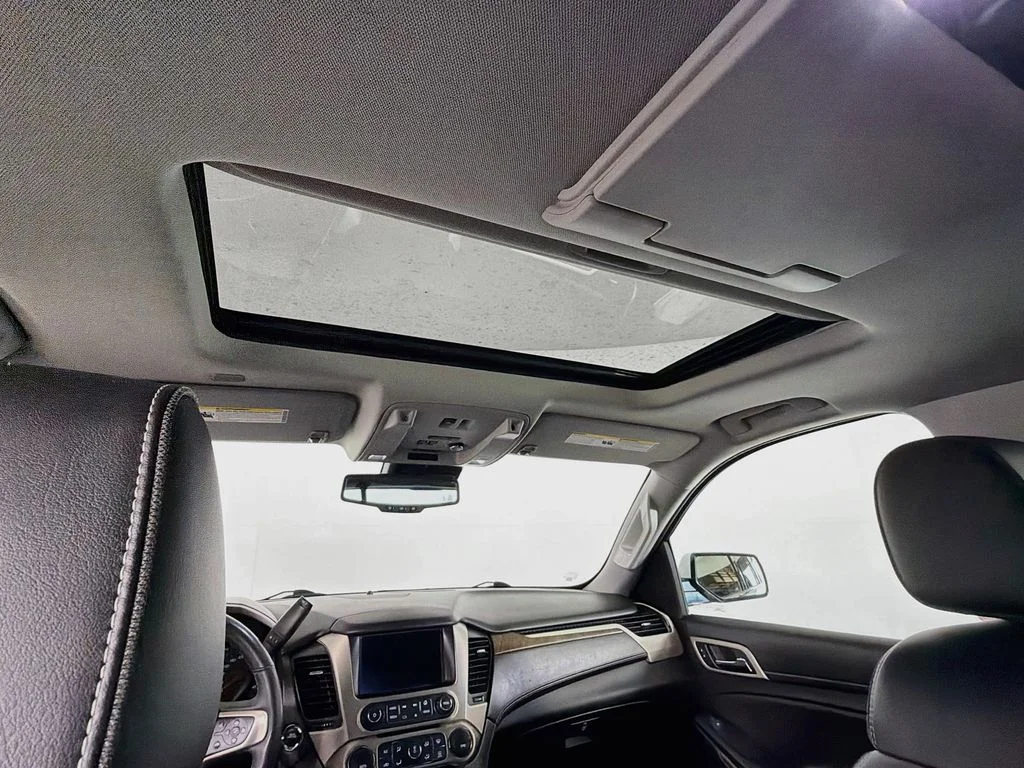 Used 2018 White GMC Denali image 15