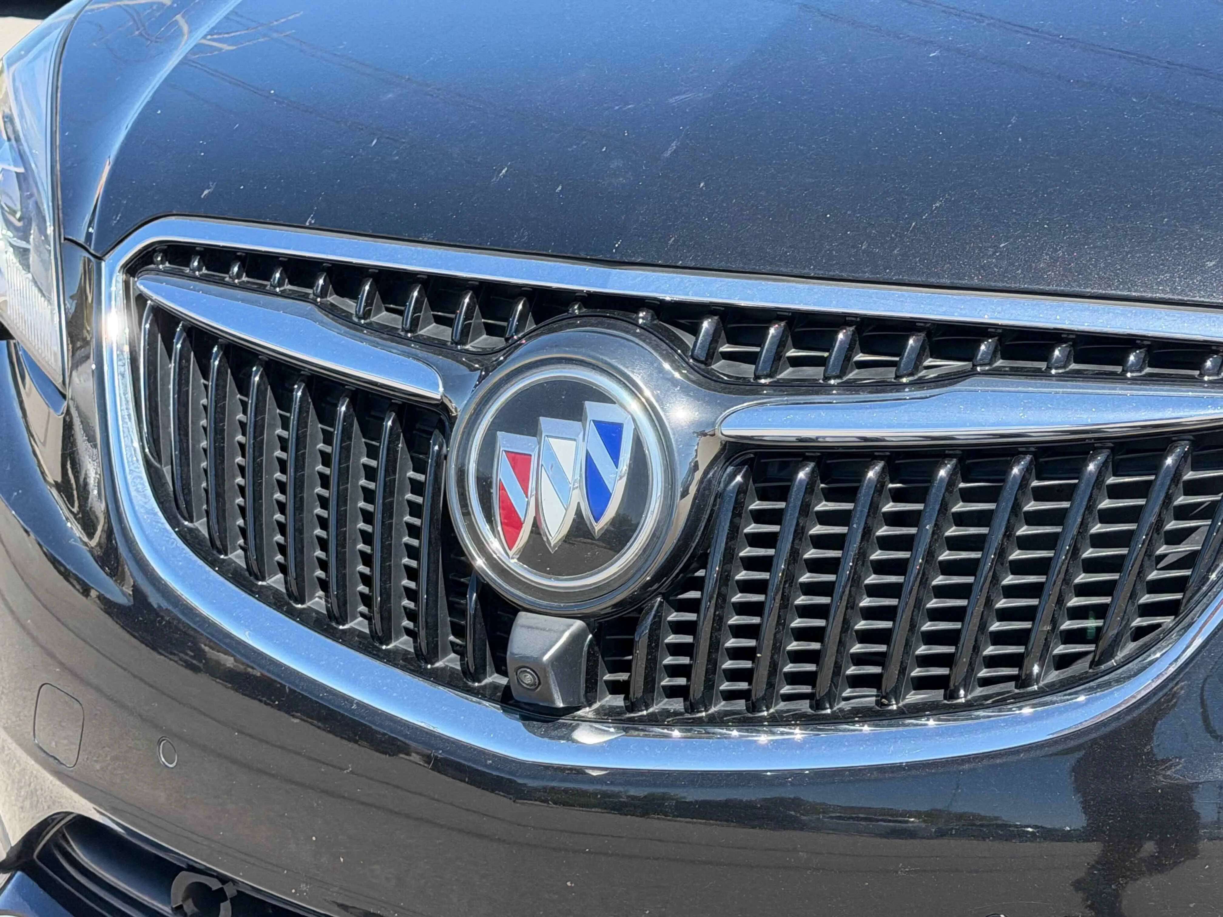 Used 2019 Ebony Twilight Metallic Buick Premium II image 11