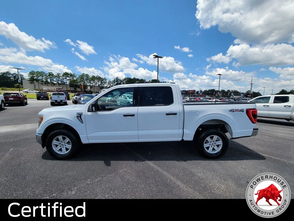 Used 2021 White Ford XLT image 2
