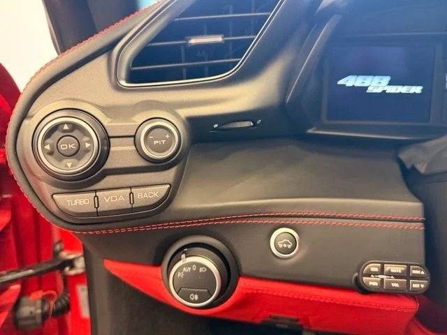 2018 Ferrari 488 GTB Base - Photo 29
