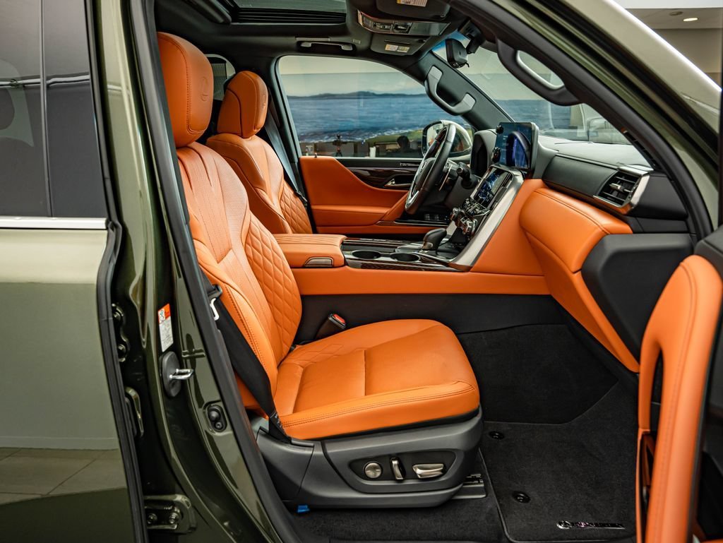 New 2025 Nori Green Pearl Lexus 700h Ultra Luxury image 42
