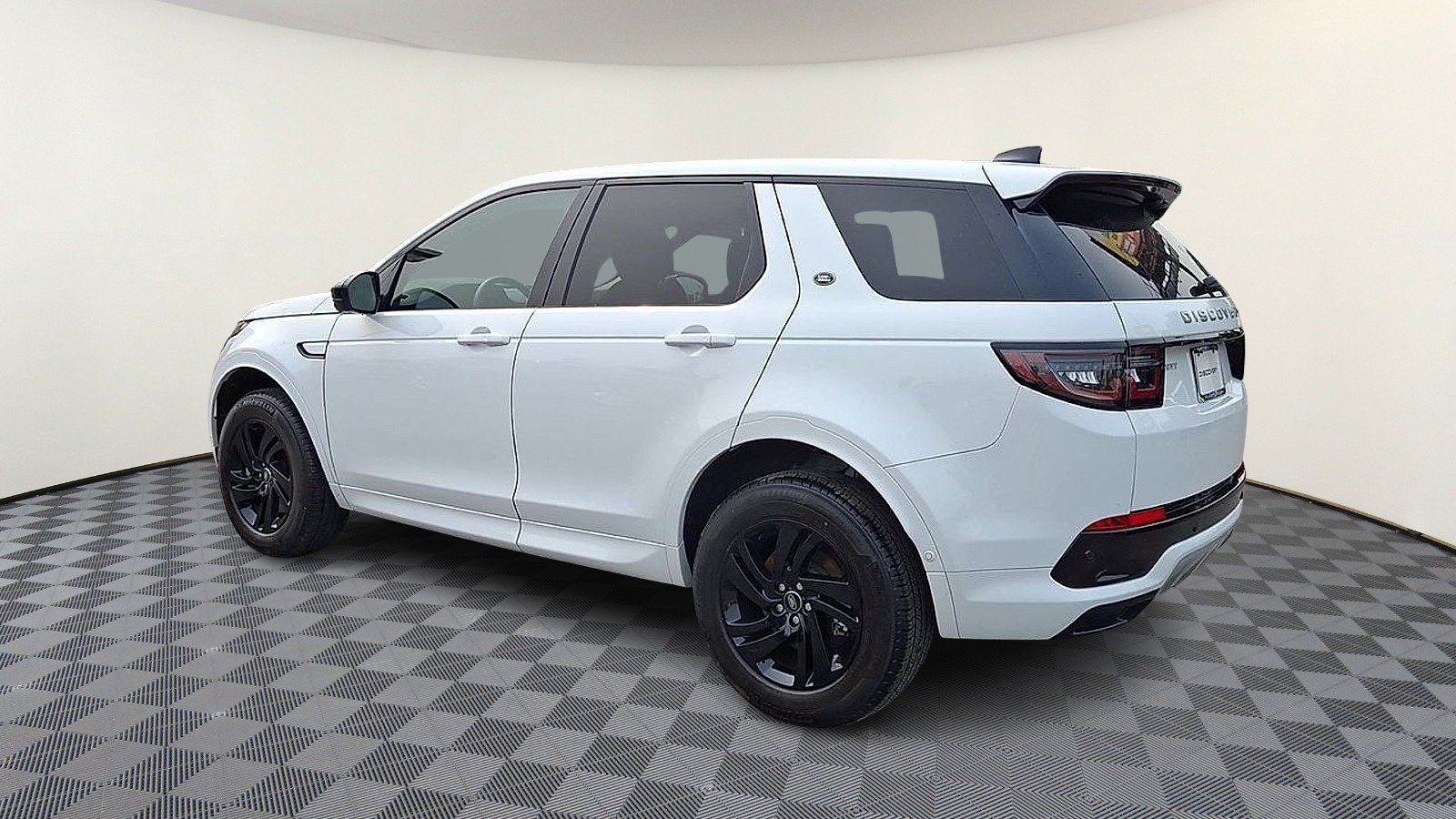 Used 2025 Fuji White - 1AA Land Rover S image 6