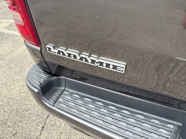 Used 2019 Granite Crystal Metallic Clearcoat Ram Laramie image 12
