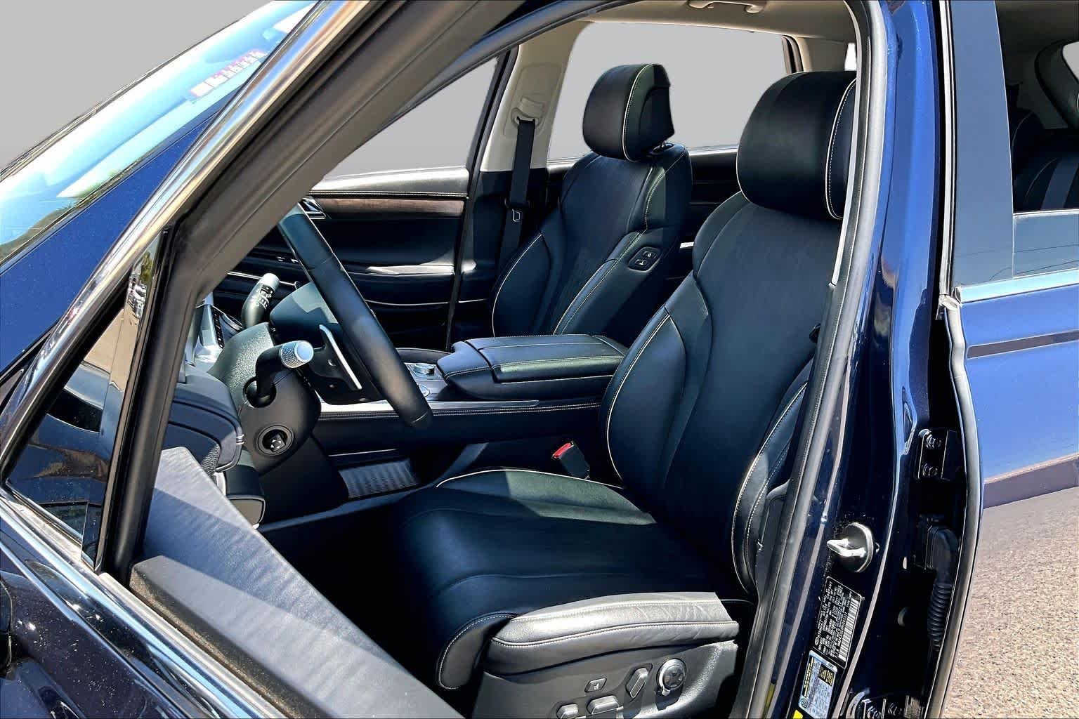 Used 2023 Adriatic Blue Genesis Advanced + image 7