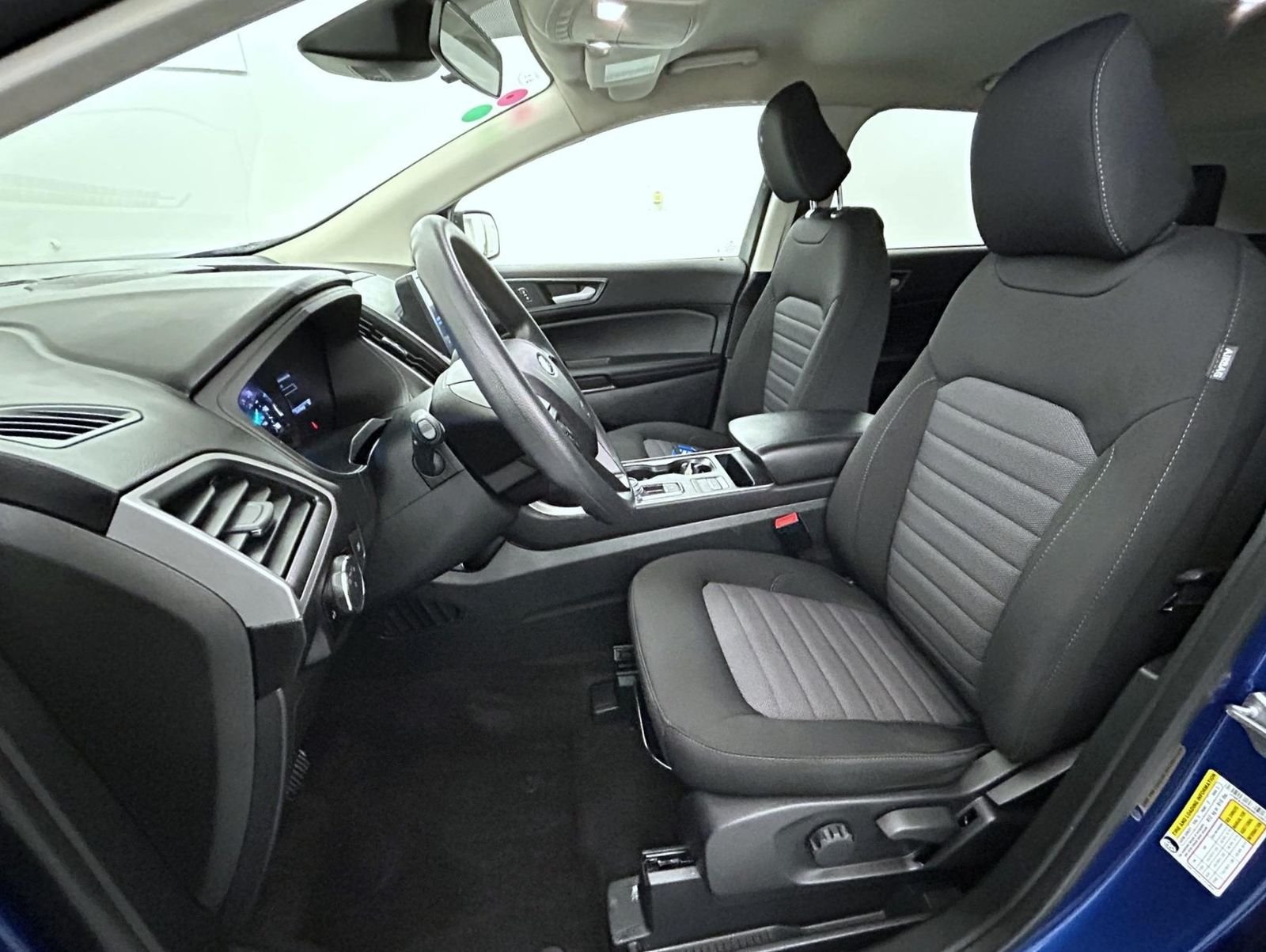 Used 2024 Blue Metallic Ford SE image 10