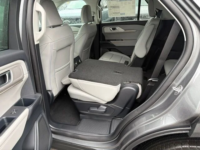 New 2026 Carbonized Gray Metallic Ford Active image 100