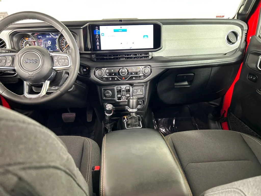 Used 2025 Red Jeep Sahara image 19