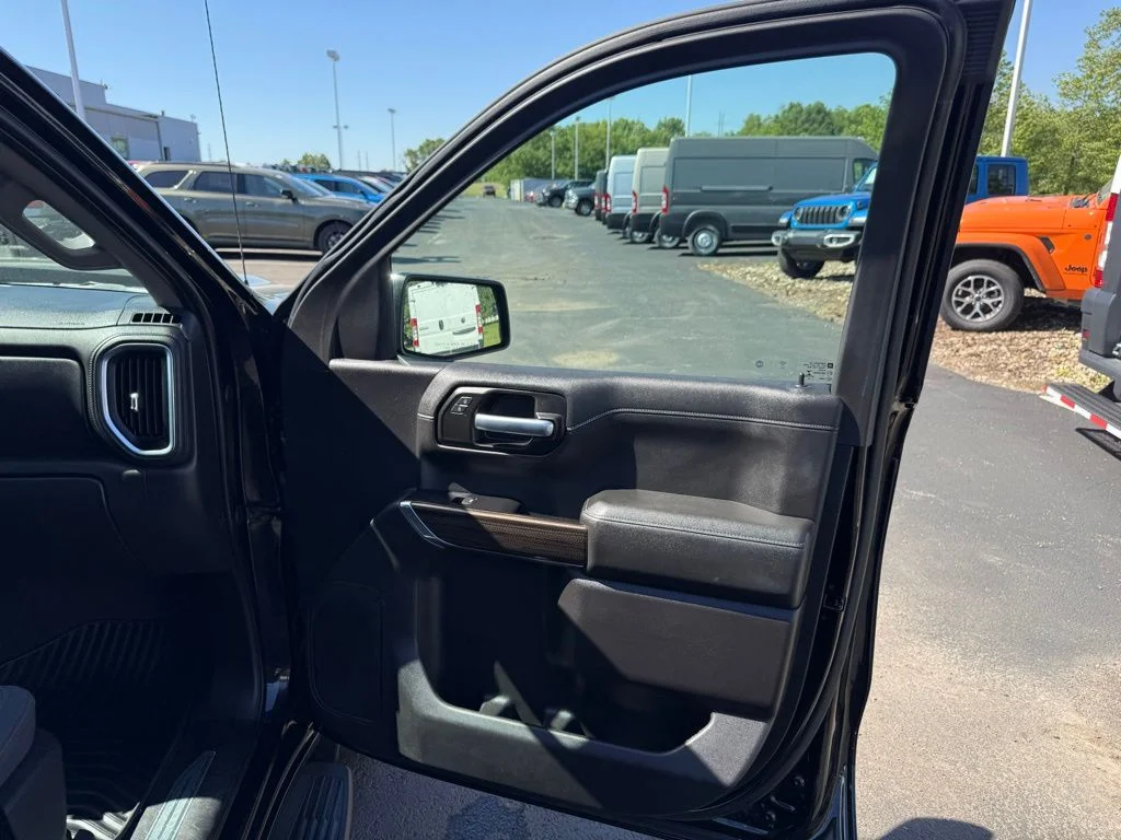 Used 2020 Black Chevrolet LT image 46