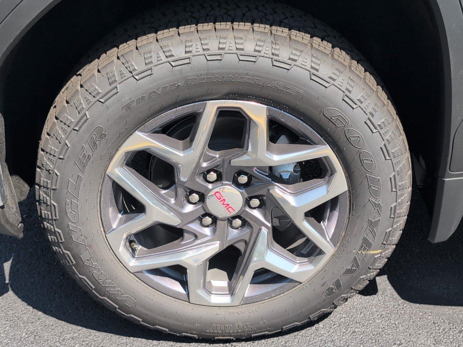 New 2026 Onyx Black GMC SLT image 12