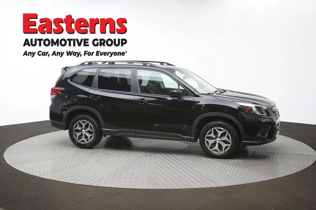Used 2022 Black Subaru Premium image 50