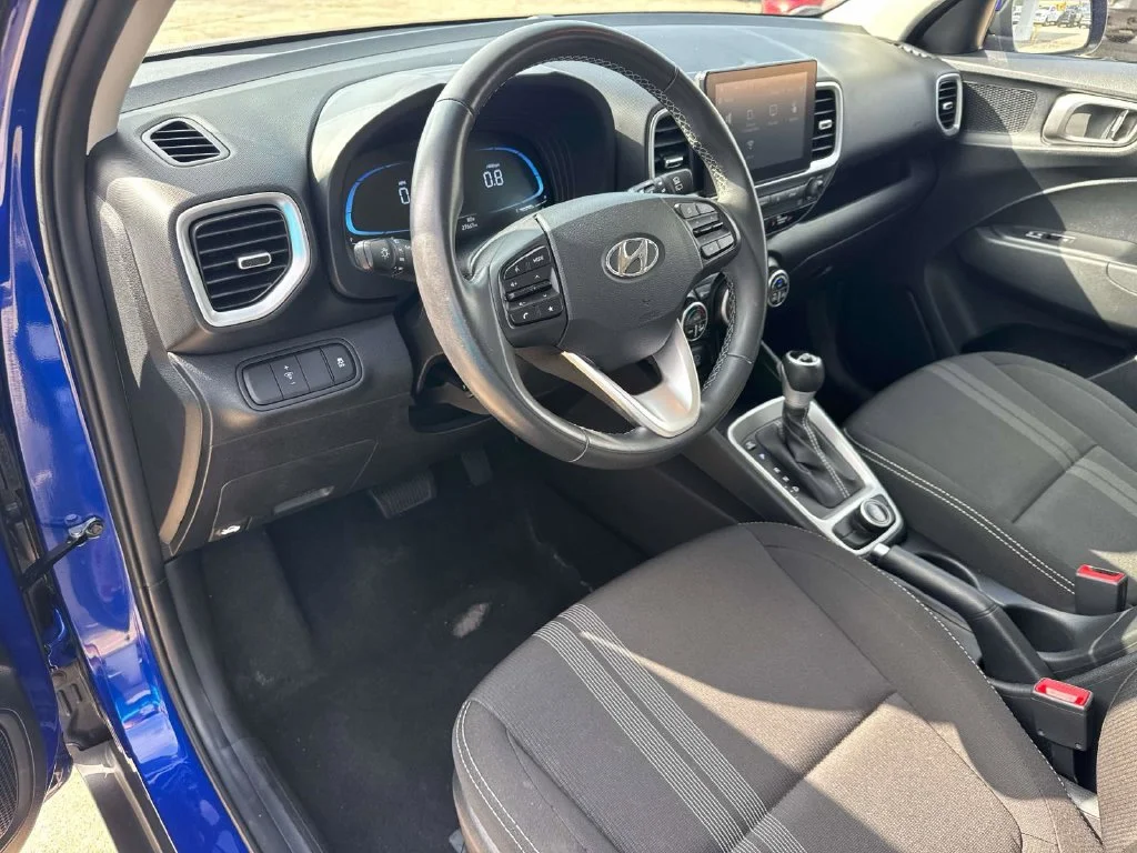 Used 2025 Blue Hyundai SEL image 37