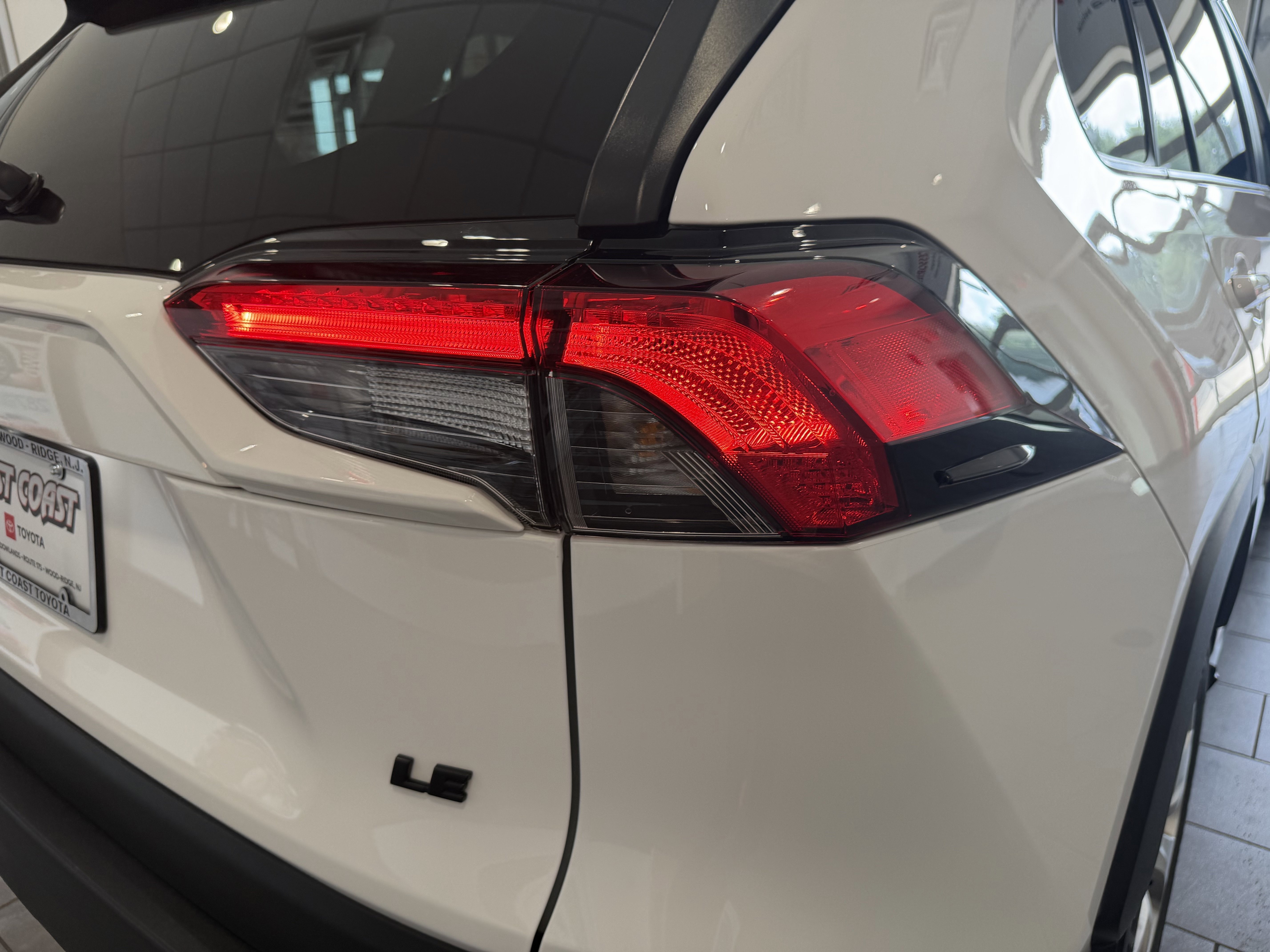 Used 2023 ICE CAP Toyota LE image 38