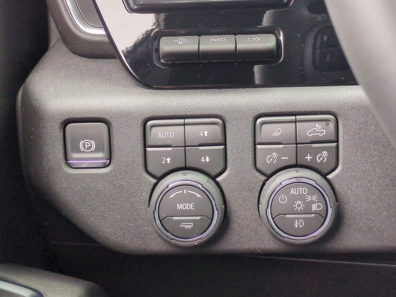 2026 Chevrolet Silverado 2500 HD High Country - Photo 18
