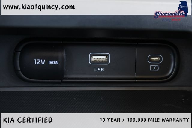 Used 2025 Red Kia S image 31