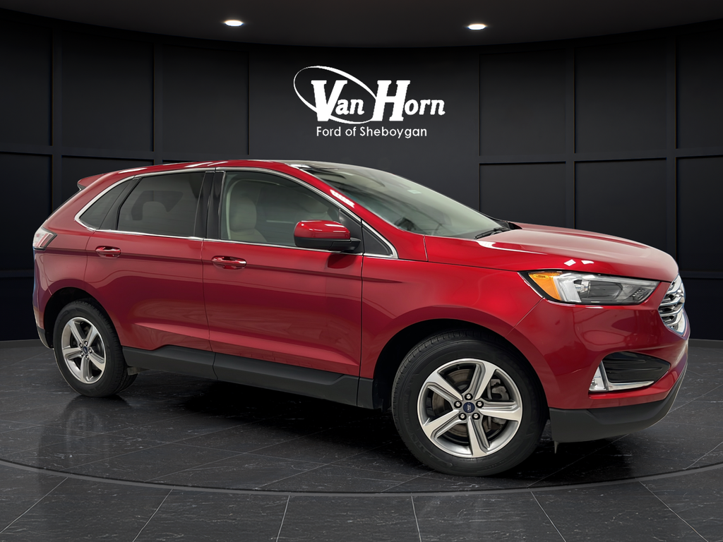 Used 2022 Rapid Red Metallic Tinted Clearcoat Ford SEL image 1