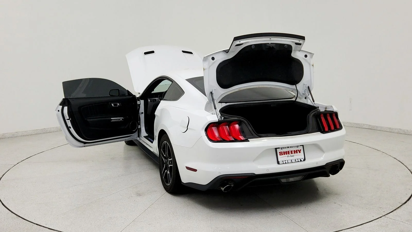 Used 2022 White Ford EcoBoost Premium image 13