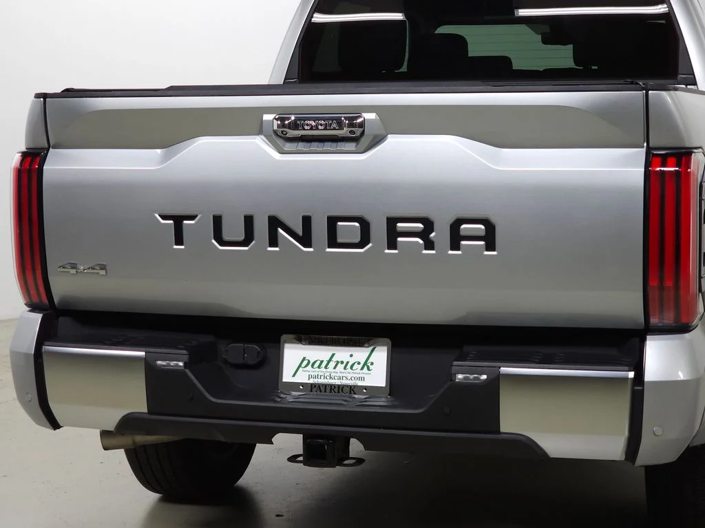 2024 Toyota Tundra Limited - Photo 8