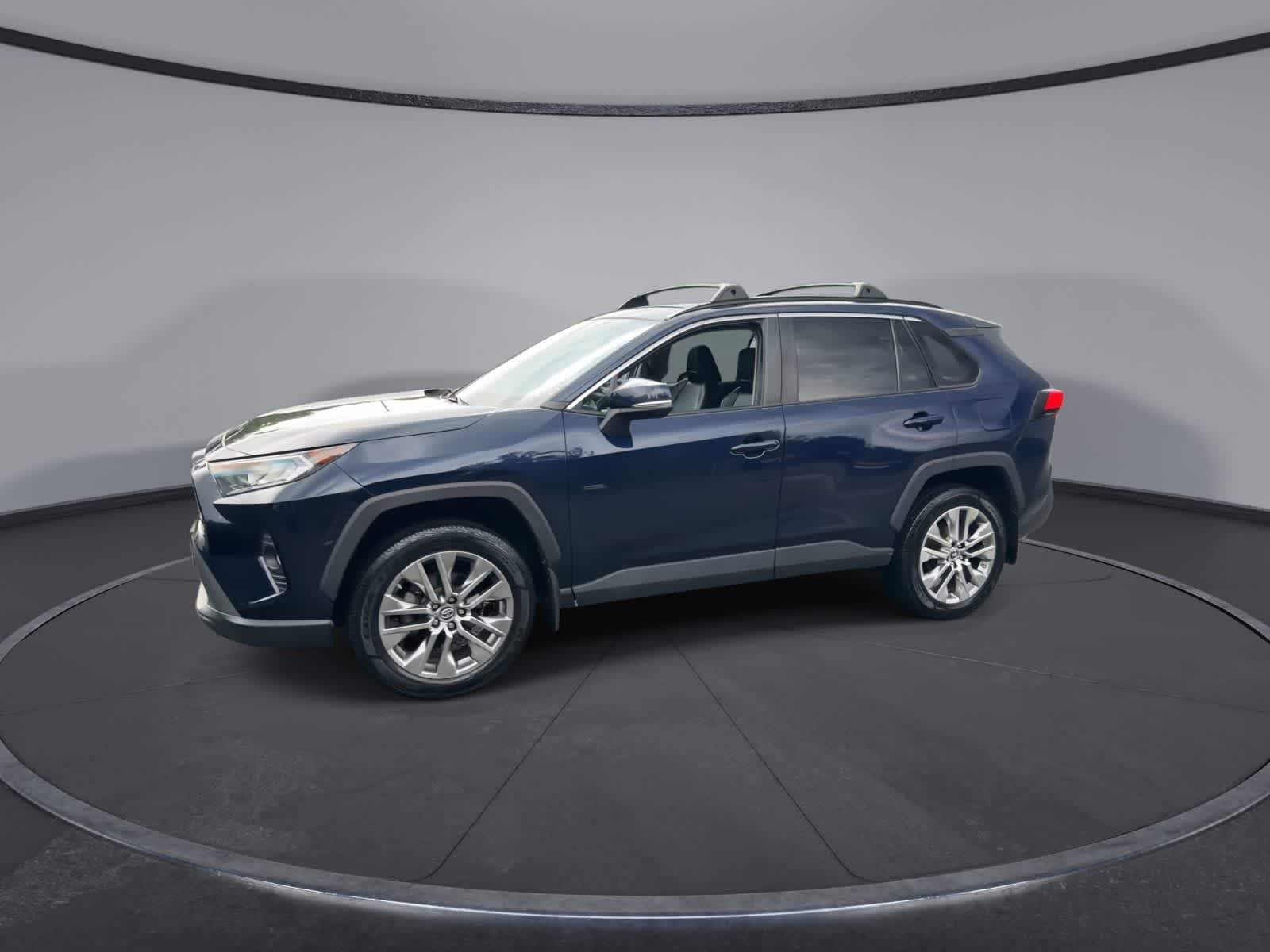 Used 2019 Blueprint Toyota XLE Premium image 4