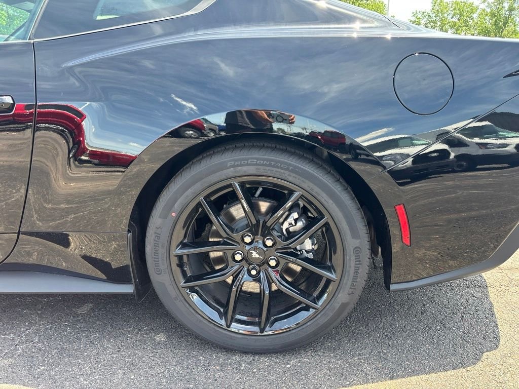 2026 Ford Mustang EcoBoost Premium Fastback - Photo 10