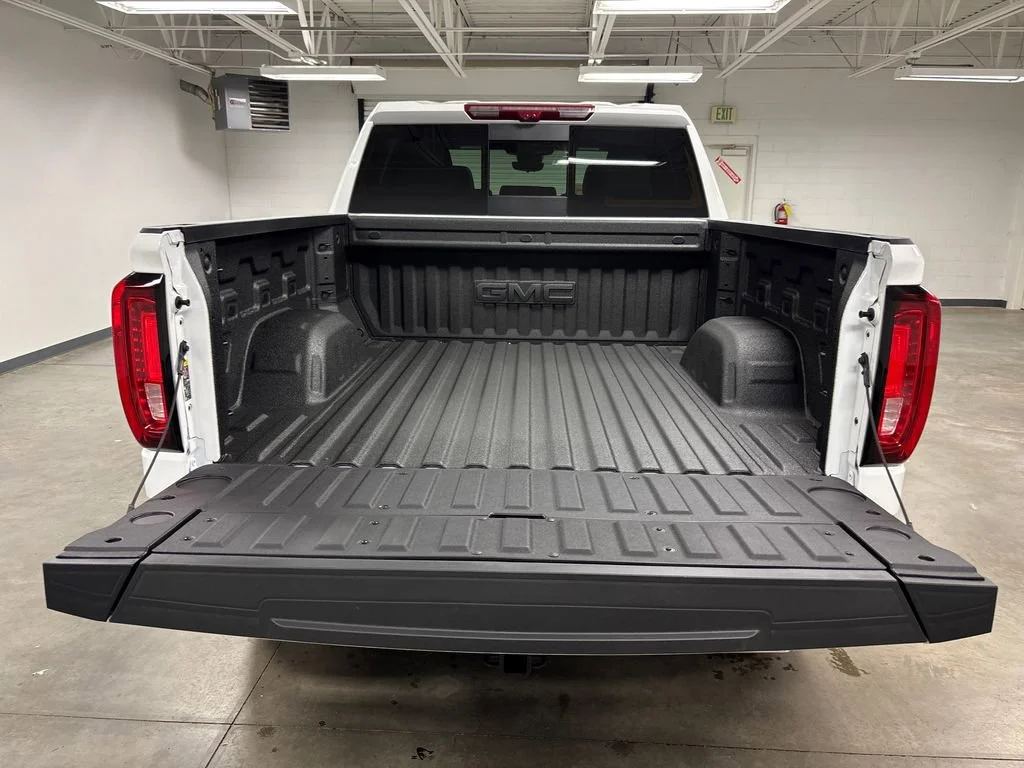 2026 GMC Sierra 1500 AT4 - Photo 18