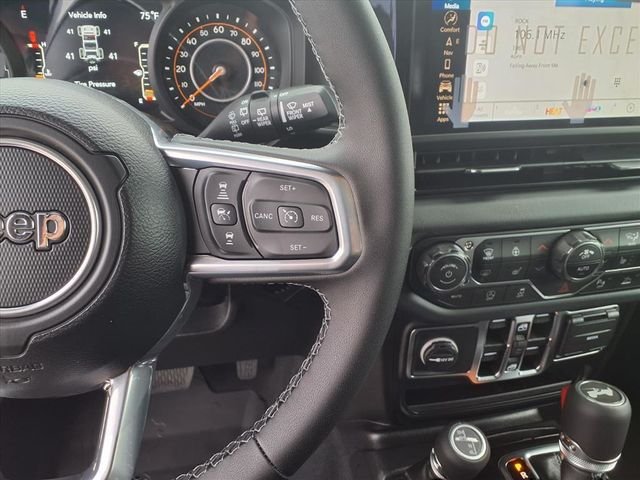 2026 Jeep Wrangler 4-Door Sahara - Photo 18