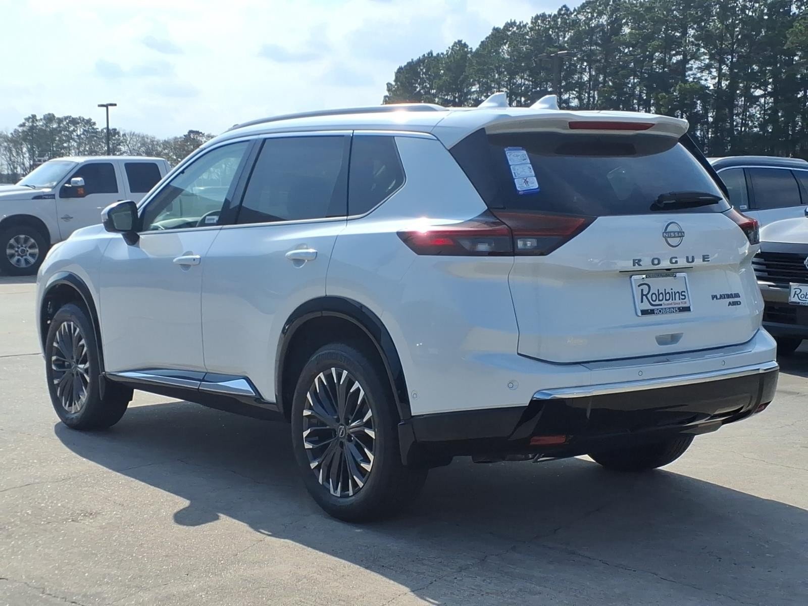 2026 Nissan Rogue Platinum White at Robbins Nissan