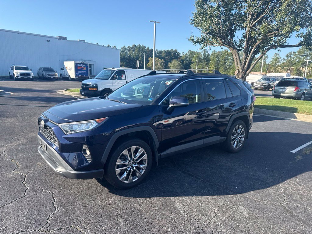 Used 2019 Blue Toyota XLE Premium image 1