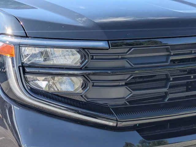 New 2027 Agate Black Metallic Ford Active image 10